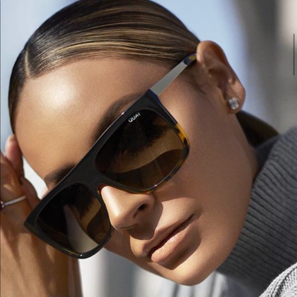 Quay Australia Desi Perkins OTL Sunglasses